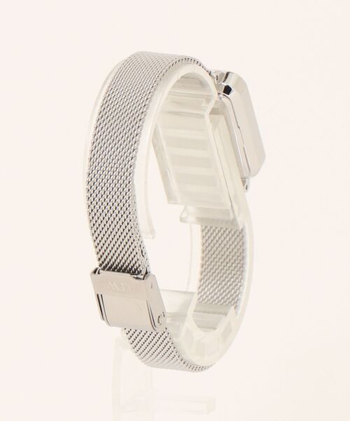 腕時計 Quadro  Roman Numerals Date 20x26MM 5-link ゴールド／シルバー レディース メンズの画像