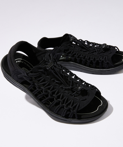 「KEEN」 サンダル 100 キャメル メンズの画像