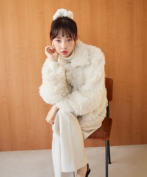 krahe（クレーエ） ブルゾン アウター チベットラムフェイクファー