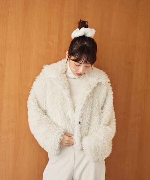 krahe（クレーエ） ブルゾン アウター チベットラムフェイクファー