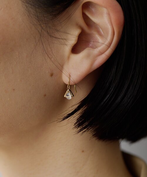 ピアス 三角×ジルコニアピアス レディースの画像