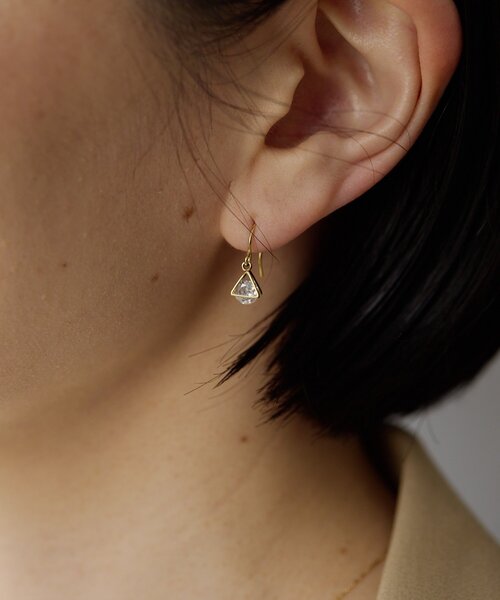 ピアス 三角×ジルコニアピアス レディースの画像