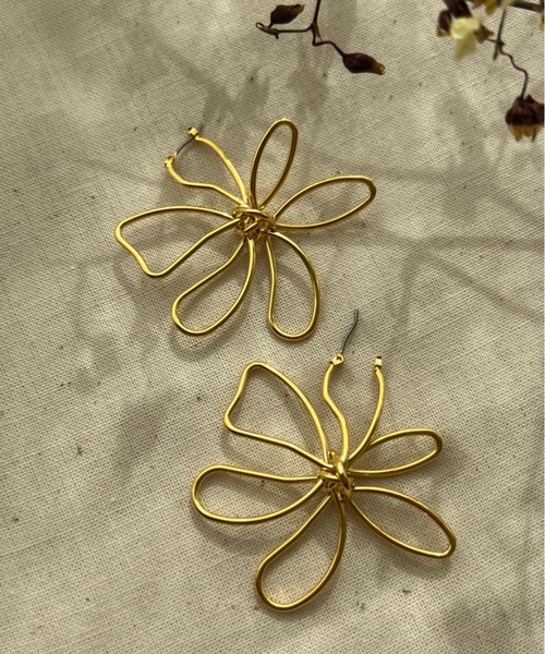 ciite' ピアス ビッグフラワーワイヤーピアス (両耳用) レディース