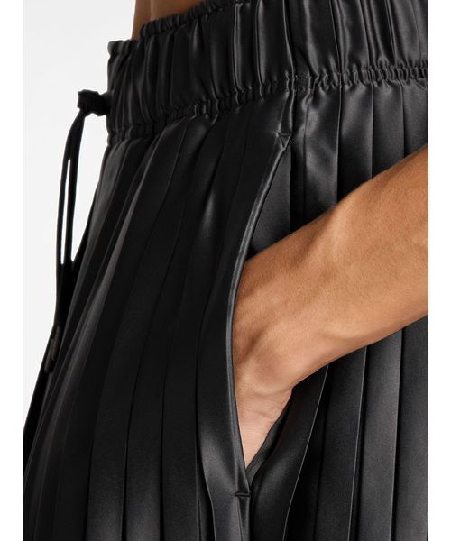 NIKE（ナイキ） 「NIKE」PLEATD TRK PNT : ZOZOTOWN Yahoo!店 - 通販