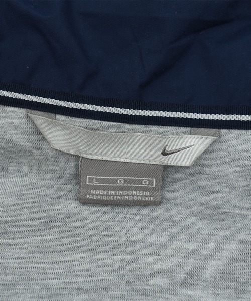 NIKE（ナイキ） ナイロンジャケット 「USED」Y2K NIKE ナイロン