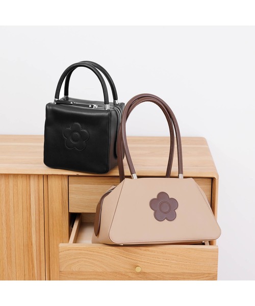 マリークワントバッグ　新品未使用　　新生活に！ セール！　　MARY QUANT MARY QUANT（マリークヮント） トートバッグ マリークワント mary