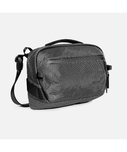 Aer（エアー） ショルダーバッグ AER Day Sling 4 Max Ultra / AER