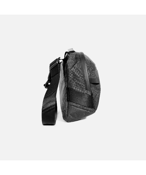 Aer（エアー） ショルダーバッグ AER Day Sling 4 Max Ultra / AER