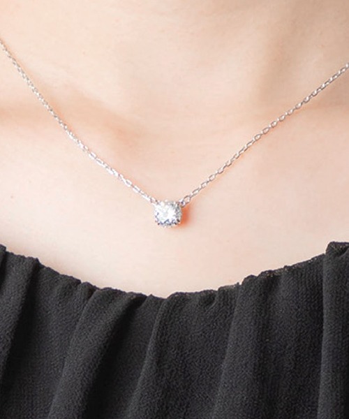 SWAROVSKI（スワロフスキー） ネックレス FREE ホワイト レディース