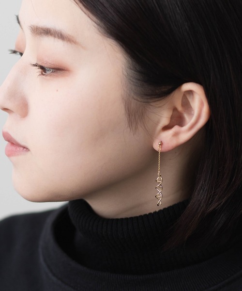 gargle ピアス DNAモチーフピアス レディース : ZOZOTOWN Yahoo