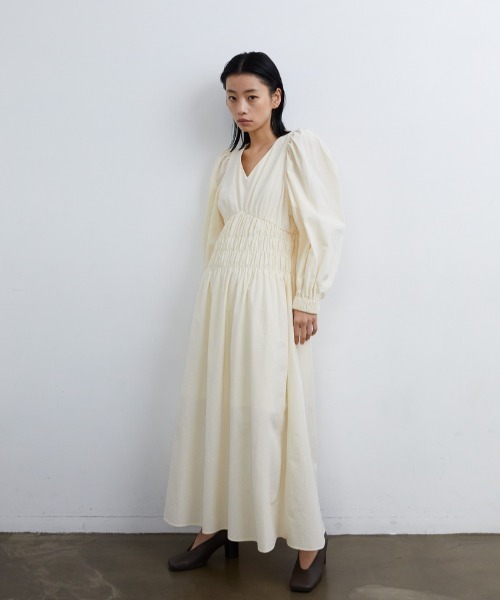 ワンピース ボリュームスリーブシャーリングドレス : 71253771  