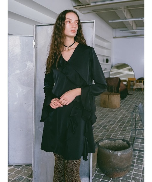 sahara ワンピース Satin Ruffle Asymmetry Dress/サテン