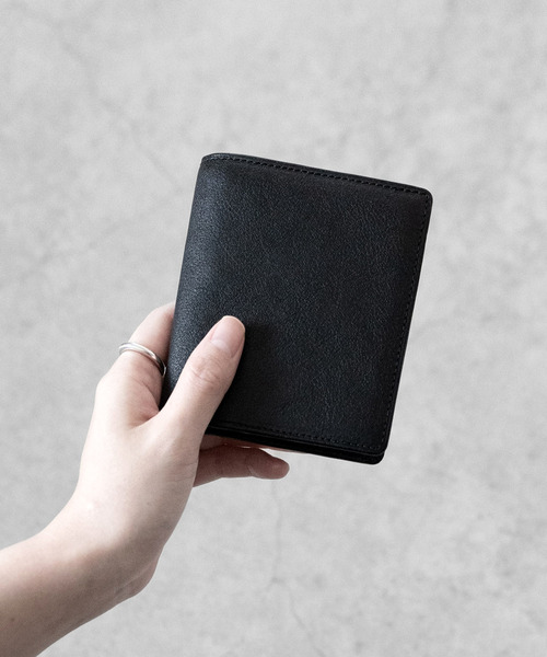 未使用 ペッレモルビダ 牛革 コンパクト ミニウォレット 財布 ブラック SENTI 財布 センティ / BIFOLD WALLET 多収納2つ折りウォレット
