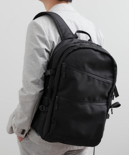 大人気【タグ付き新品・未使用】キルティングバッグパックリュックブラックおまけ付き TAKEO KIKUCHI（タケオキクチ） デイバック リュック 「大容量/ONOFF