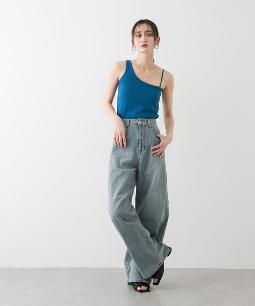 タンクトップ ノースリーブ 「ODDONEOUT」SIDE BUCKLE SLIT TOP レディース ニット タンクトップ ノースリーブ 鎖骨見せ アシンメトリー 不