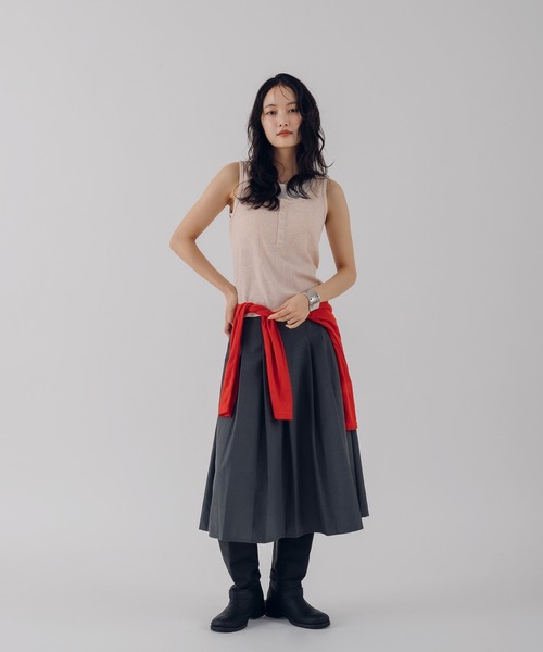 MUHET（ミュエータ） タンクトップ ノースリーブ layered like tank