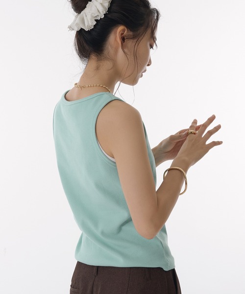 MUHET タンクトップ ノースリーブ layered like tank top with