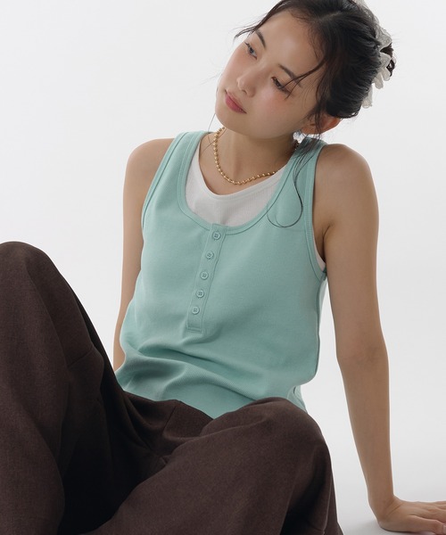 MUHET タンクトップ ノースリーブ layered like tank top with