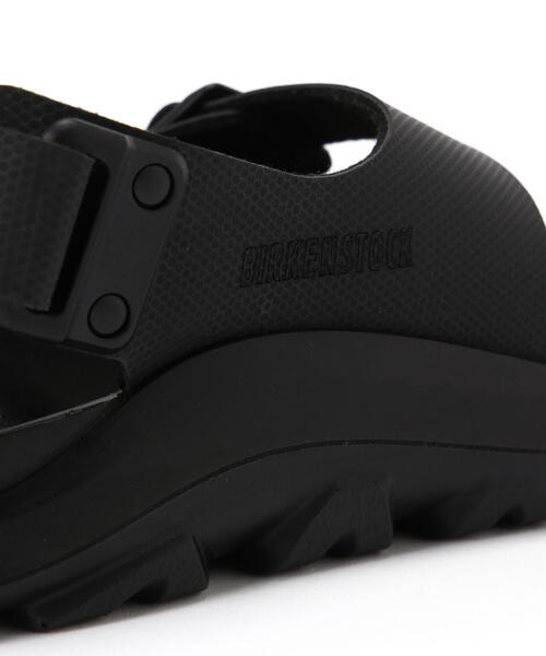 「BIRKENSTOCK」 サンダル 37 ブラック メンズの画像