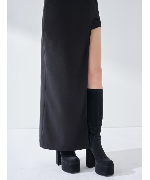 darich ロングスカート　2枚目着用画像　ブラック コルセットチュールロングスカート – Darich