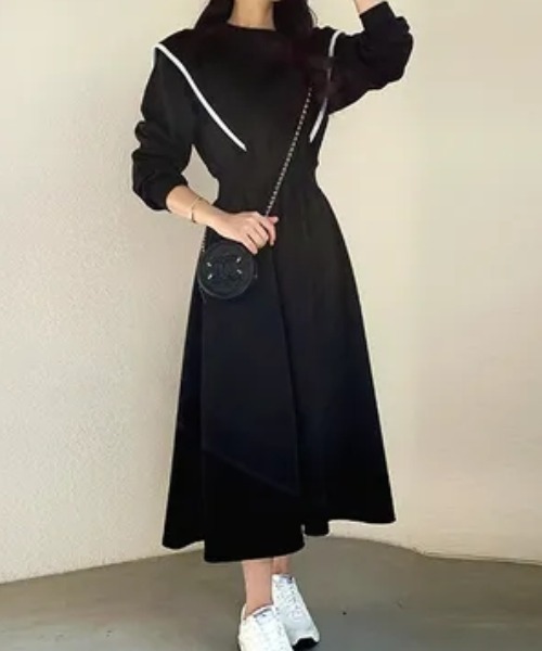 emi+ ワンピース ショルダーフリルスウェットワンピース : ZOZOTOWN