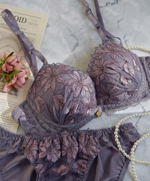 mi_riW' BASIC ブラジャーショーツセット D65/M3点 Sanei ブラジャー ショーツセット 「美谷間＆丸胸を叶える！ナチュ盛り