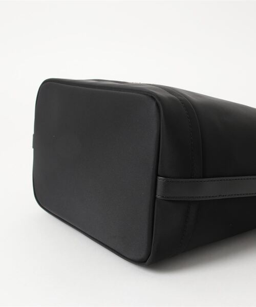 kate spade ブラックレザーショルダーバッグ　ビジネスバッグ kate spade NEW YORK（ケイト・スペード ニューヨーク） ショルダー