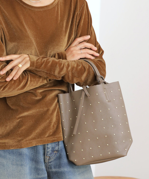 MARLON FIRENZE マーロンフィレンツェ チェーンショルダーバッグ  巾着 スタッズ レザー    ベージュ レディース / 240001190638 MARLON FIRENZE マーロンフィレンツェ チェーンショルダーバッグ 巾着