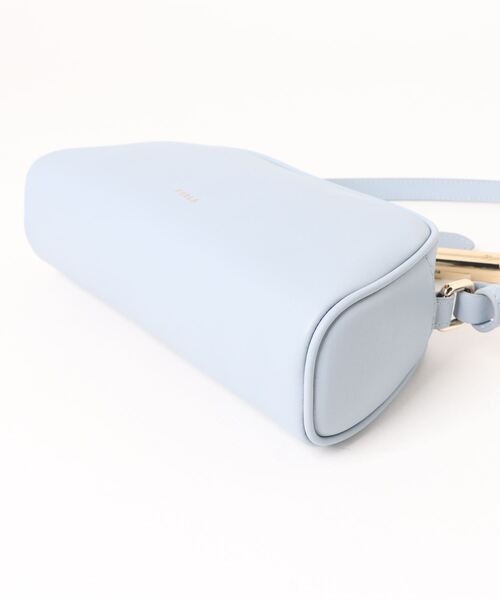 「FURLA」 ショルダーバッグ ONE SIZE ライトブルー レディースの画像