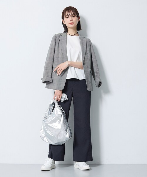 ワイドパンツ パンツ 「洗える／UVケア／SETUP可能」サッカー素材ストレートパンツ レディースの画像