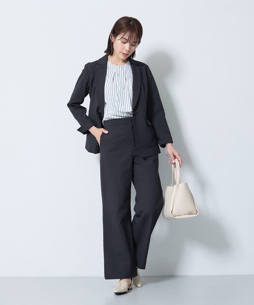 ワイドパンツ パンツ 「洗える／UVケア／SETUP可能」サッカー素材ストレートパンツ レディースの画像