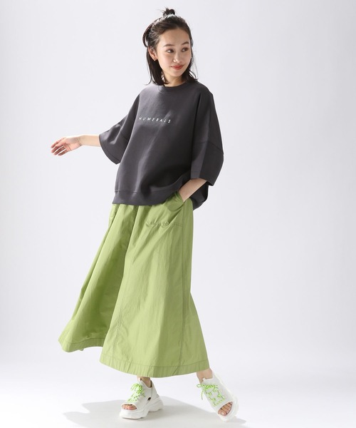 「NUMERALS」 半袖カットソー - グレー レディース_画像6