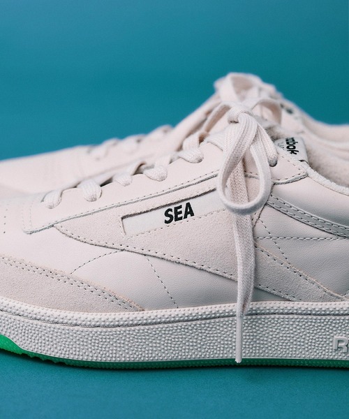 靴 Reebok CLUB C 85 atmos x WIND AND SEA Reebok Club C 85 atmos x Wind And Sea Color Cream r00007