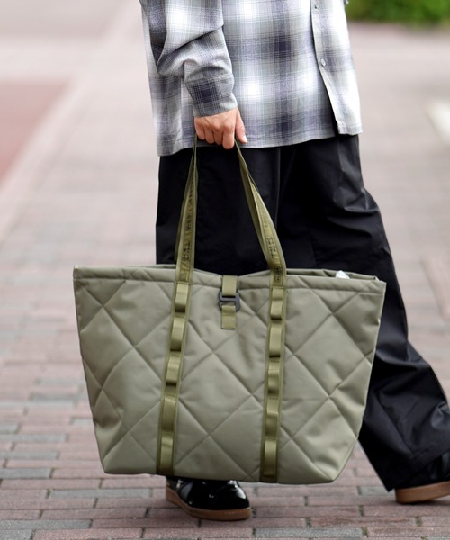 【TOTEME】ウィンター ウィークエンダートートバッグ 楽天市場】【在庫限り】2023秋冬!【WKD/ER】QUILTED TOTEBAG