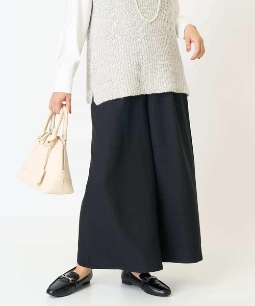 a.v.v（アー・ヴェ・ヴェ） パンツ ウール調フレアパンツ レディース