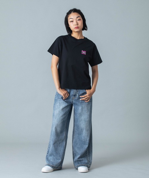 Aliche Sbrb x Curated By Girls T-Shirt - Digitalprintcustom.com
