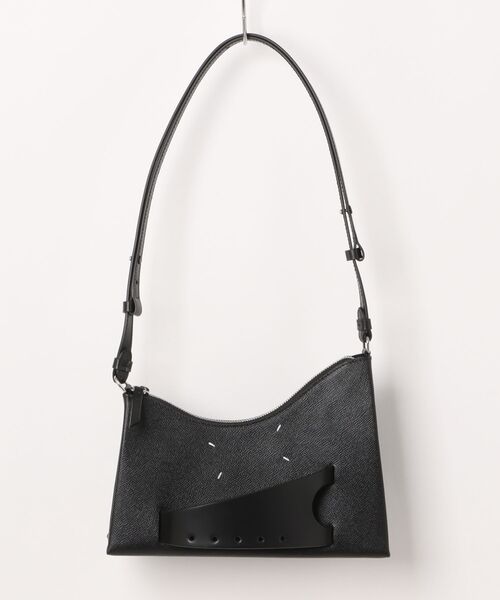 MAISON MARGIELA◆ SNATCHED HOBO スモールバッグ 送料関税込 Black Leather Small Snatched Hobo Bag | Maison Margiela