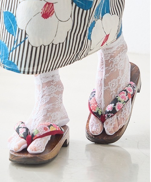 あちゃちゅむ　フラワーソックス　二足セット　未使用品 チュチュアンナ 靴下 「2足組」フラワー柄レース足袋ソックス