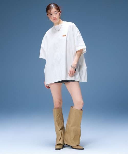 ワンピース CIRCLE LOGO AND FACE S/S BIG TEE DRESSの画像