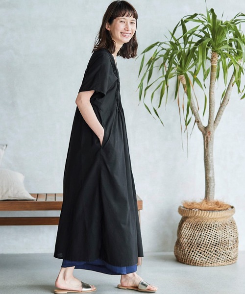「Sunny clouds」 半袖ワンピース MEDIUM ブラック レディース_画像5