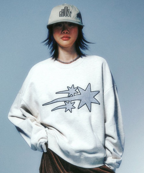 トレーナー スウェット A'GEM/9 × .kom 「NICE GHOST CLUB/ナイスゴーストクラブ」 3STAR LOGO APPLIQUE