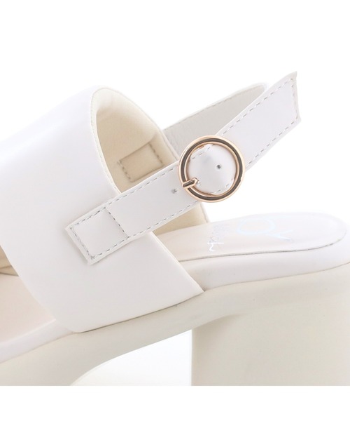 サンダル　シルバー×ホワイト コール ハーン COLE HAAN ゼログランド アンクル ストラップ