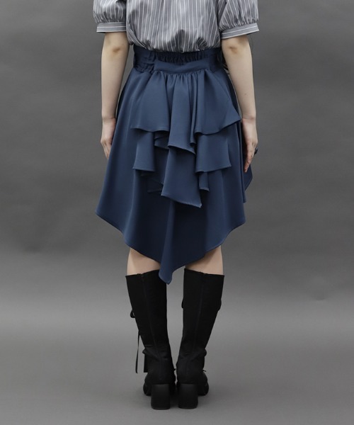 axes femme POETIQUE パンツ バッスルデザインショートパンツ