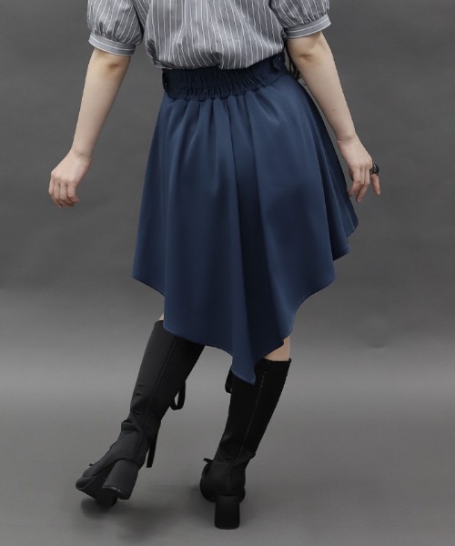 axes femme POETIQUE パンツ バッスルデザインショートパンツ