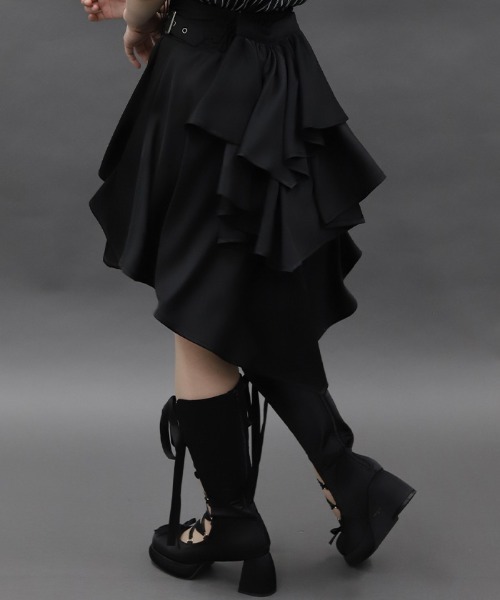 axes femme POETIQUE パンツ バッスルデザインショートパンツ
