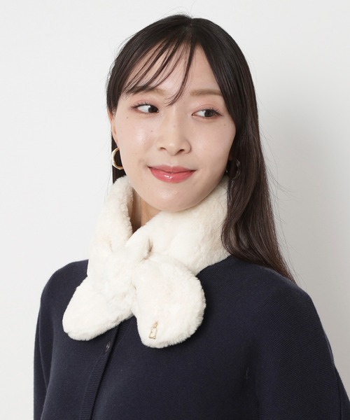 FURLA（フルラ） マフラー ストール フェイクファーマフラー ティ