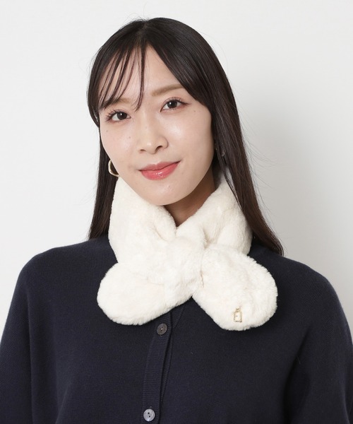 FURLA（フルラ） マフラー ストール フェイクファーマフラー ティ