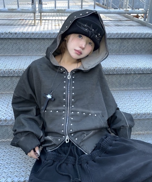 DIG YOUR OWN GRAVE パーカー XU DIG YOUR OWN GRAVE パーカー 「DIG YOUR OWN GRAVE」FULLZIP STUDDED