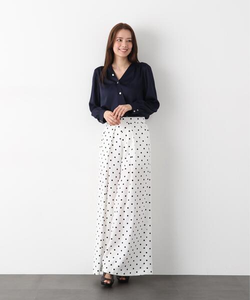 ワイドパンツ パンツ タックプリーツフレアパンツ レディースの画像