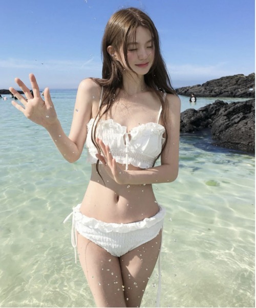 gossip!ロサンゼルス 水着 Y2K フリルリボンビキニセット 温泉水着2点